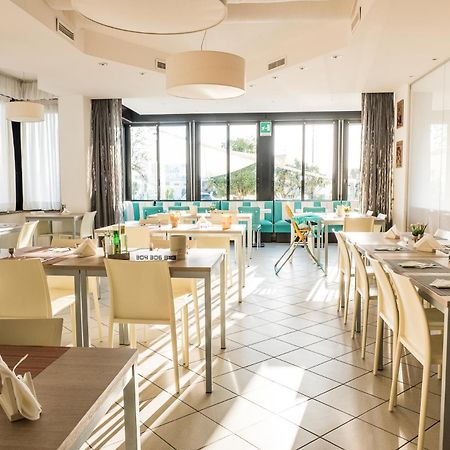 Hotel Rudy Cervia Exterior photo